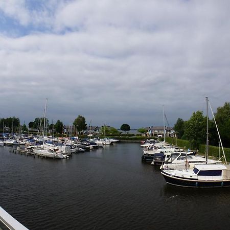 Schiphuis Giethoorn/Wanneperveen Villa Bagian luar foto