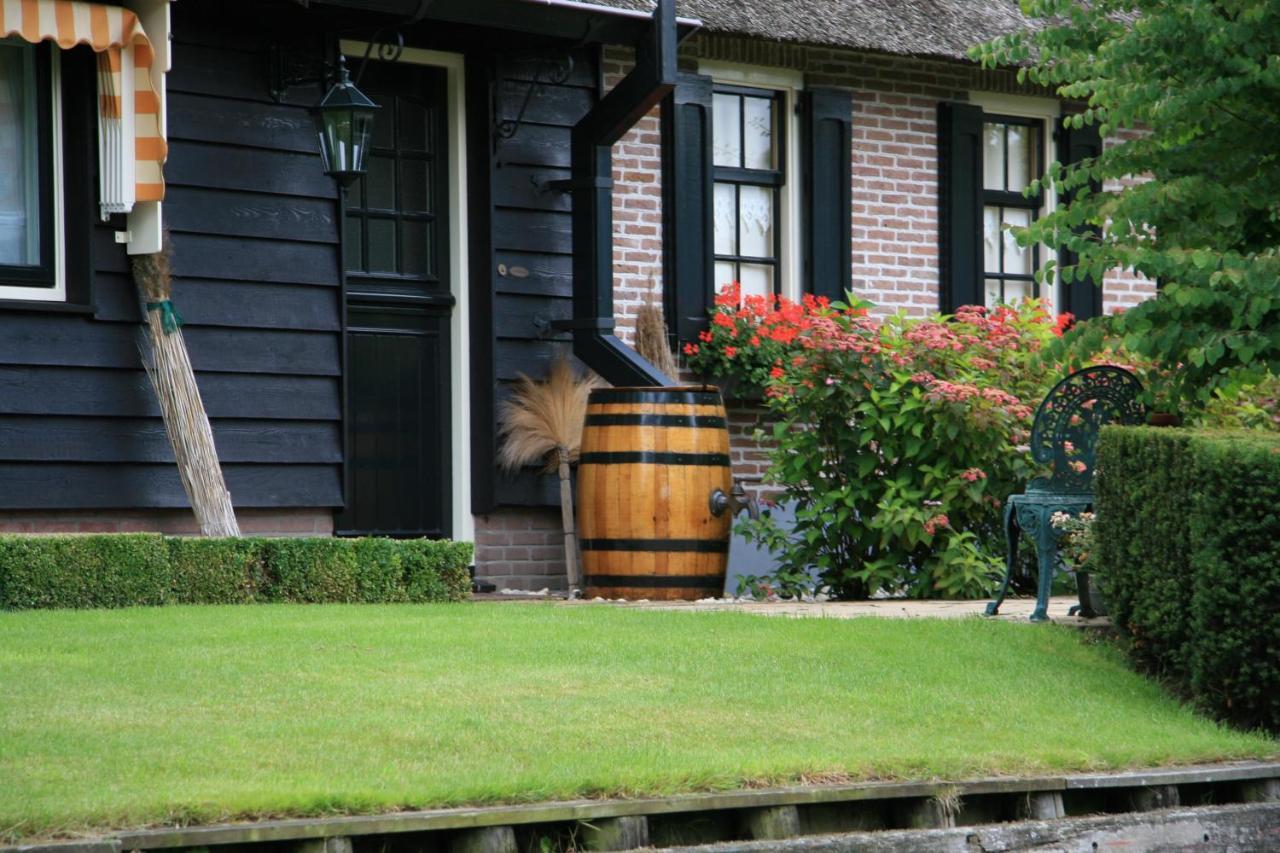 Schiphuis Giethoorn/Wanneperveen Villa Bagian luar foto